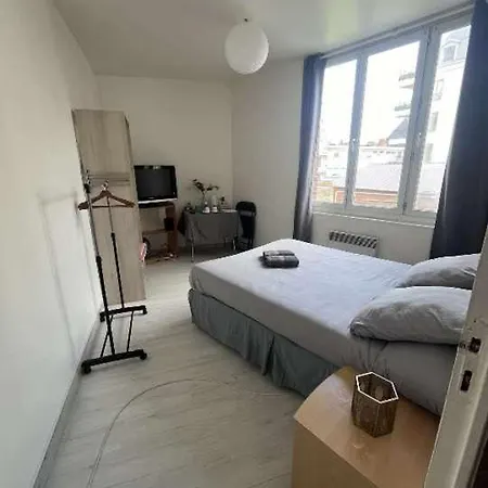 Chez Vincent, Chambres Doubles Equipees, Avec Acces Prive, Tres Bon Emplacement Dans Dieppe, Au Calme, Avec Parking Gratuit Et Cloture, Terrasse Et Grand Jardin, Simple Et Convivial, Animaux Admis Exterior foto